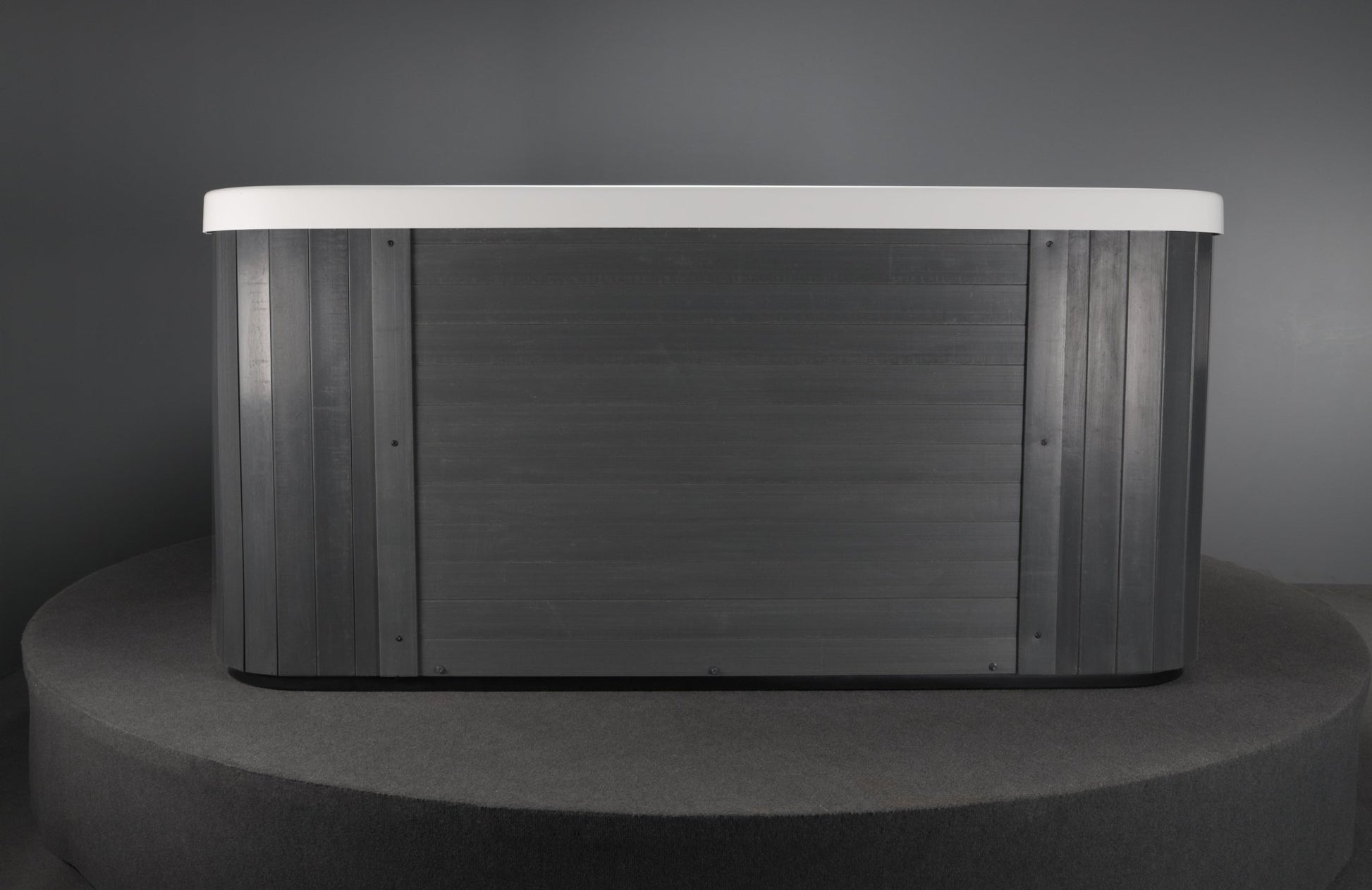 Outdoor Jacuzzi Vellamo M - Saunamo