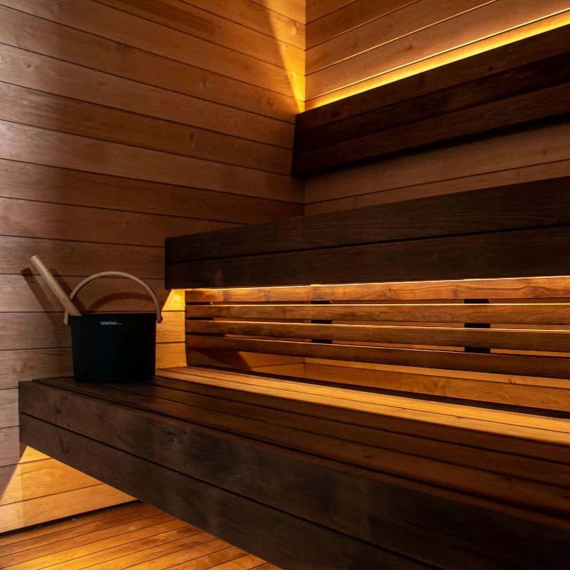 Wooden bench in the KUUT wood-fired sauna M.