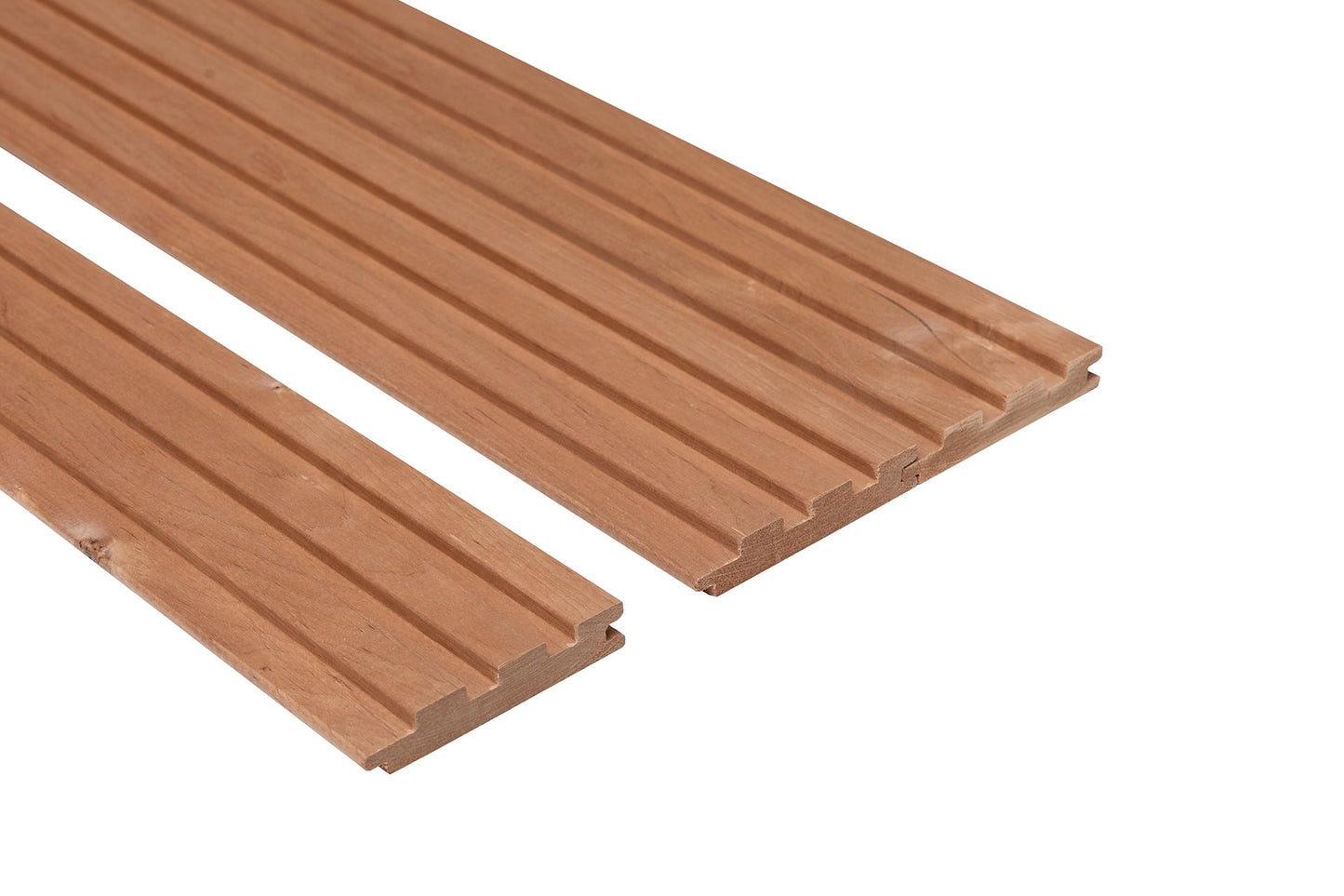 Kyte sauna panel in thermo-modified alder, textured detail.