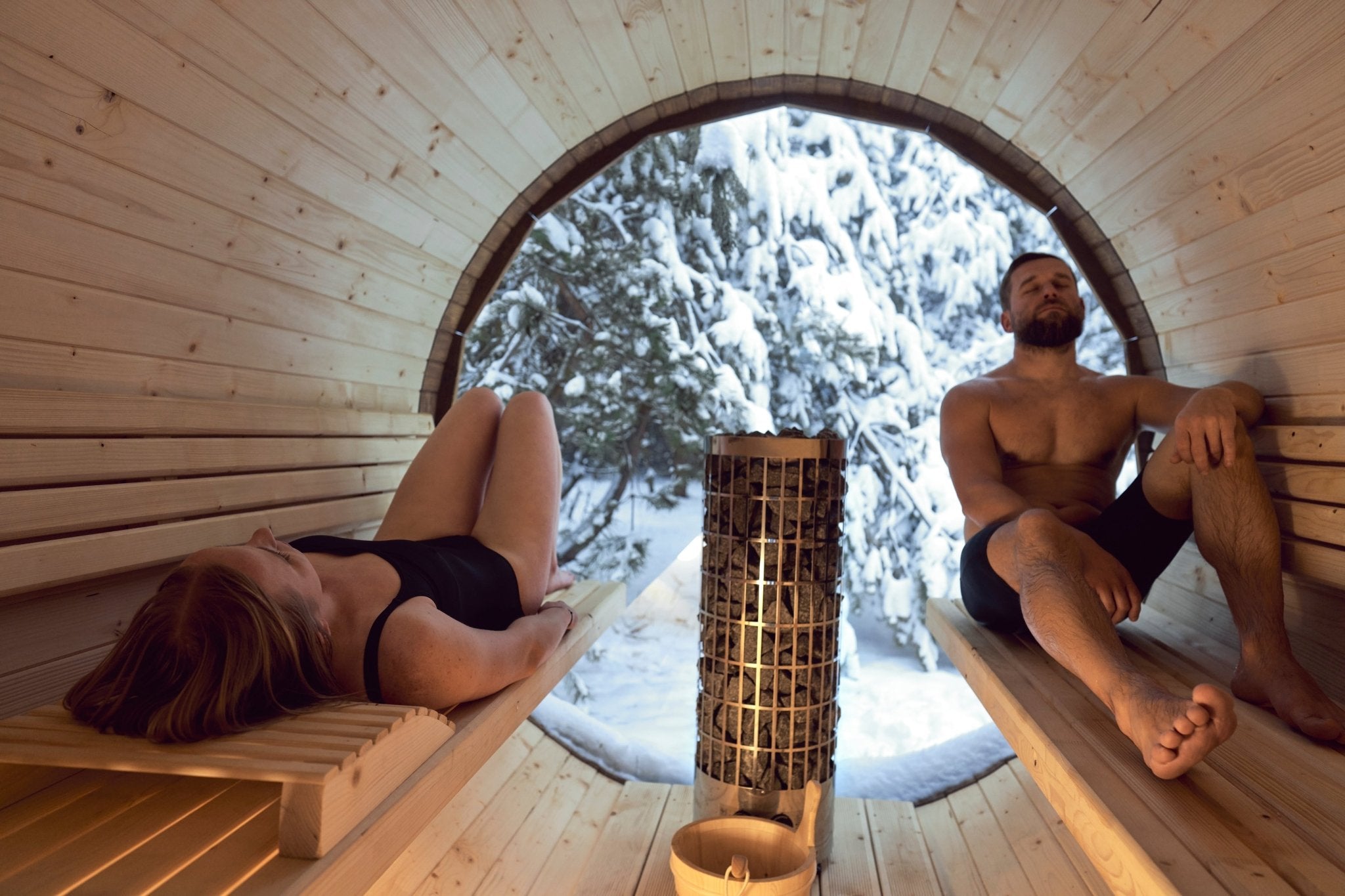 Sauna in Winter: A Source of Warmth and Well-Being on Cold Days - Saunamo