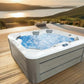 Jacuzzi Hydra 200 em um deck externo.