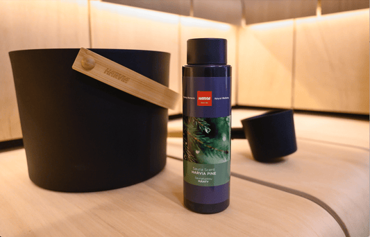 Harvia Esencia Sauna - Aroma de Pino, frasco por cubo.