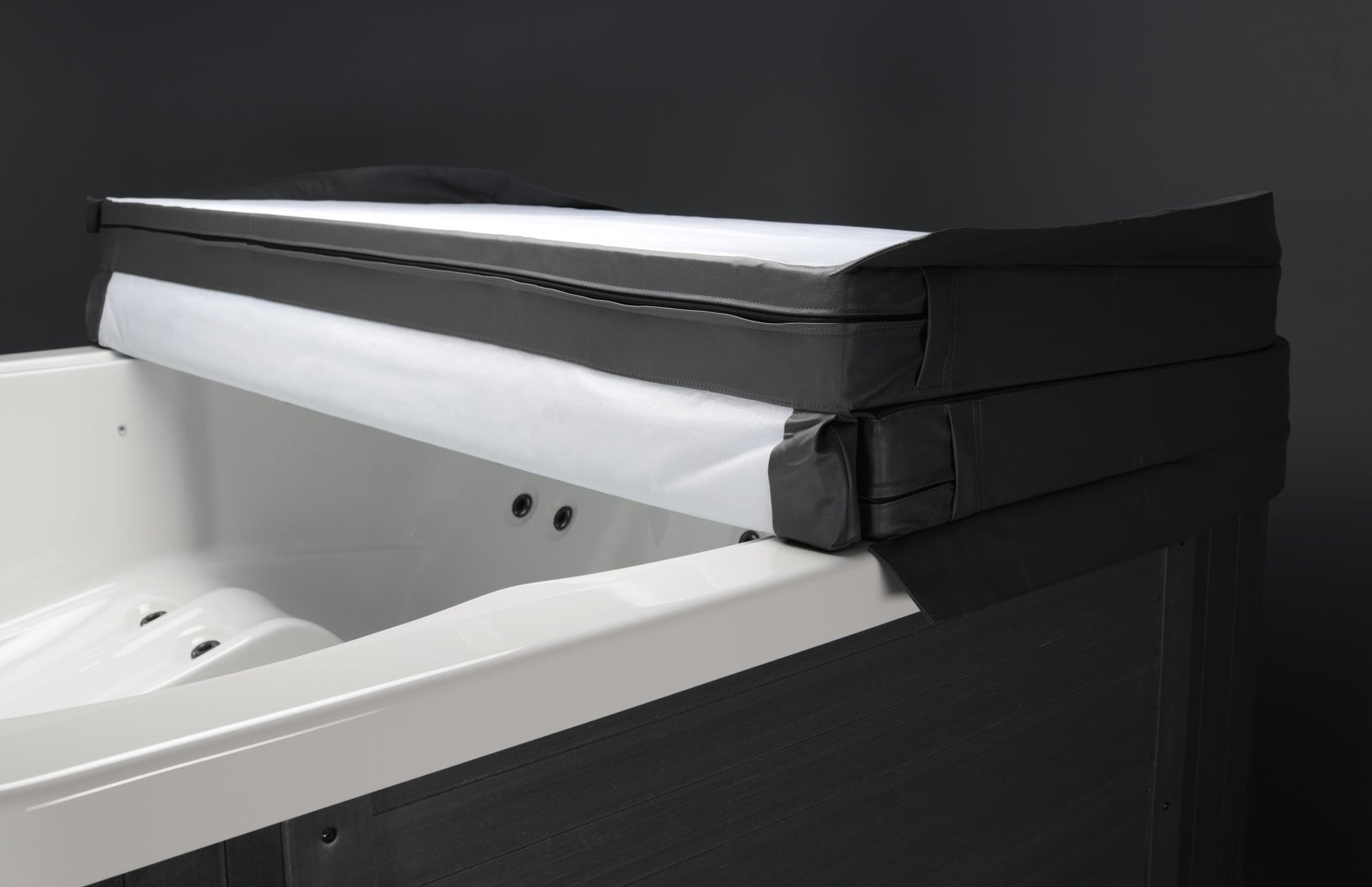 Jacuzzi exterior Vellamo L - Saunamo
