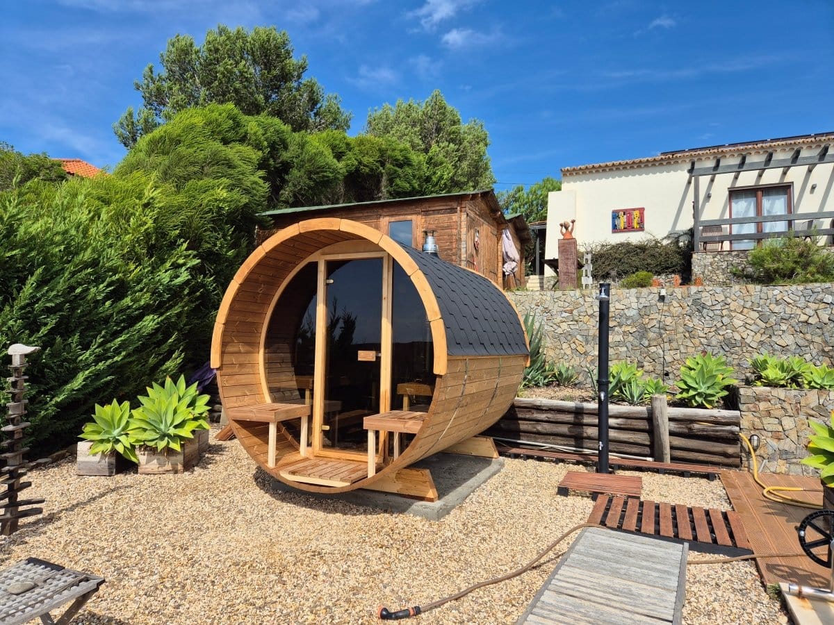 Sauna Barrel 280 Deluxe da esterno - Saunamo