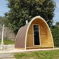 Saunamo Pod: estrutura de madeira com porta para sauna exterior.